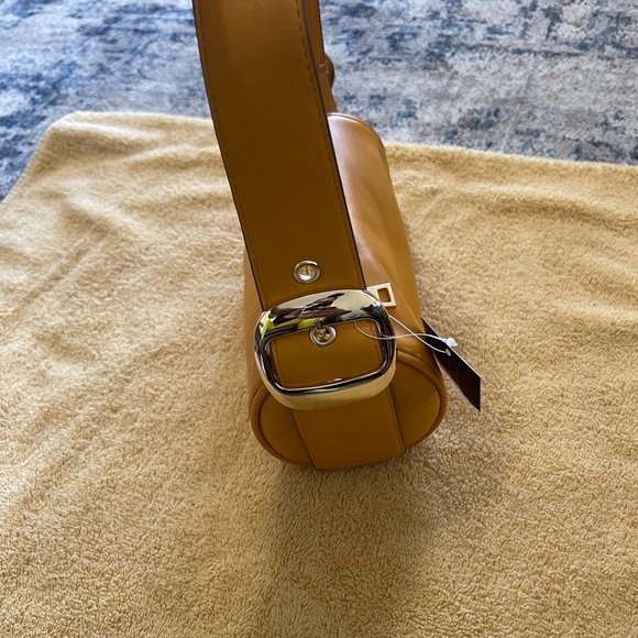 womens small handbag - Picture 3 of 3